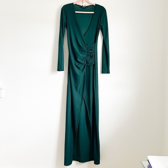 Boohoo Dark Green Long Sleeve High Slit Ruched Side Maxi Dress sz 8 - Picture 4 of 8